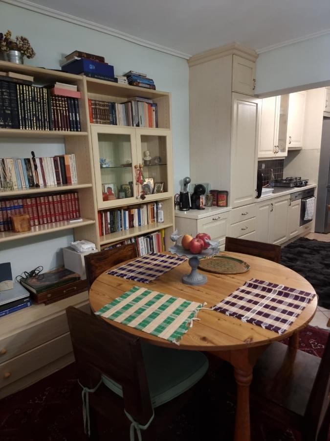 Ari'S Apartment Арахова Екстериор снимка